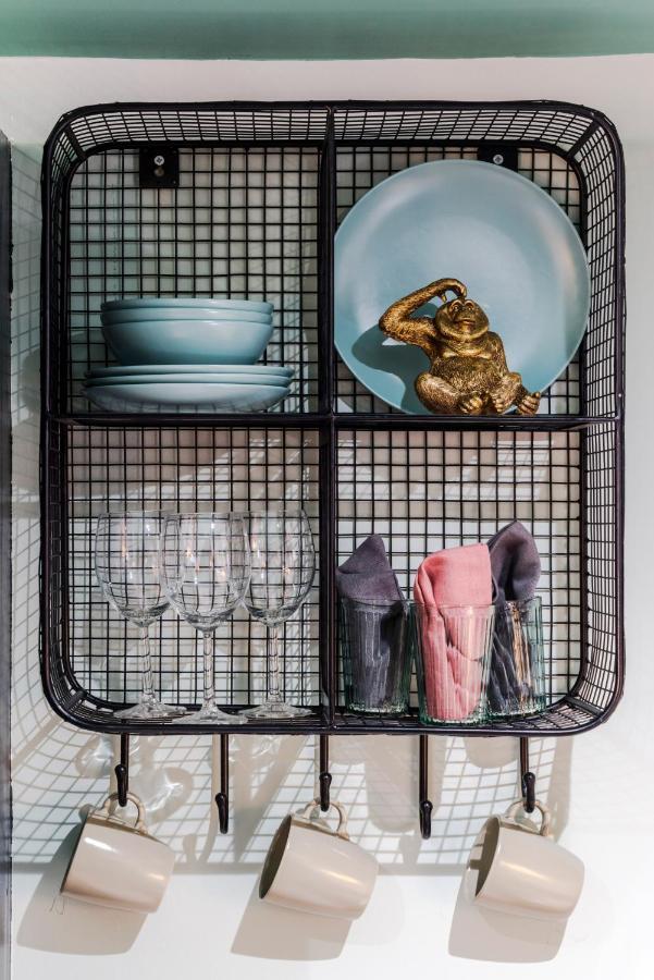 Your Apartment I Brixton London Rum bild
